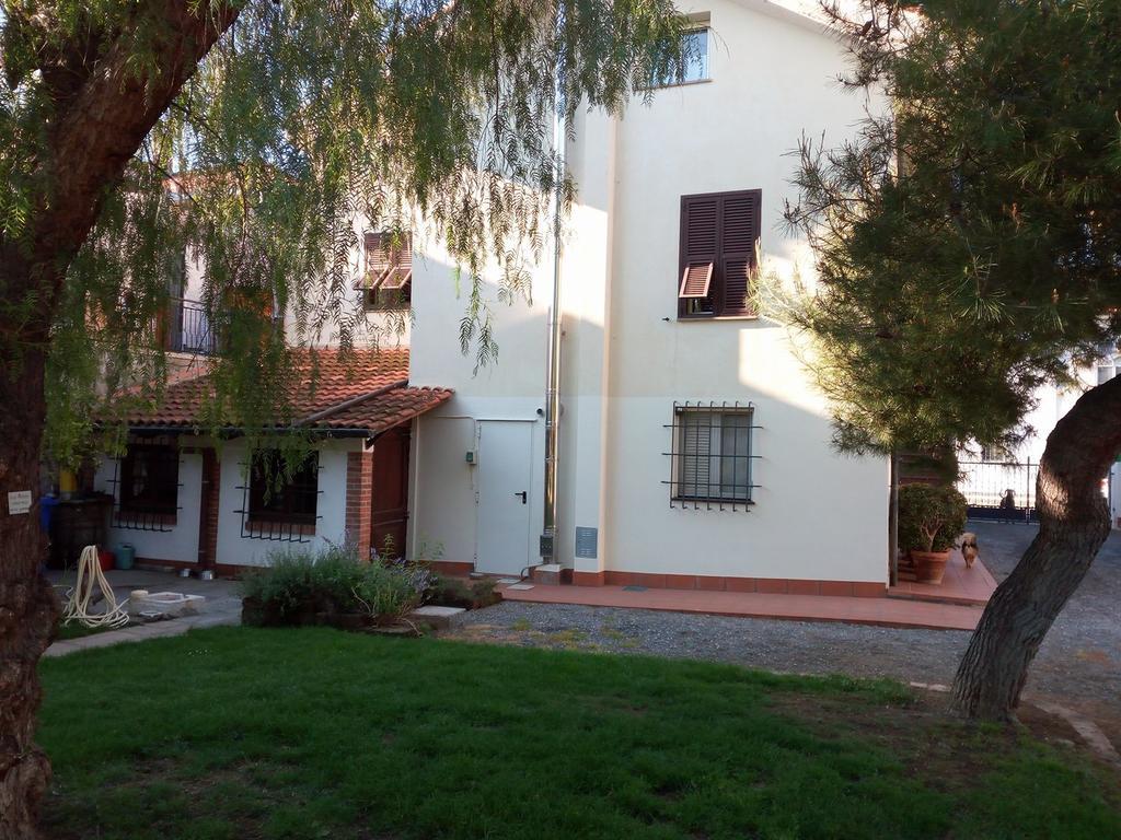 Penzion Casa Zafferano Albenga Exteriér fotografie