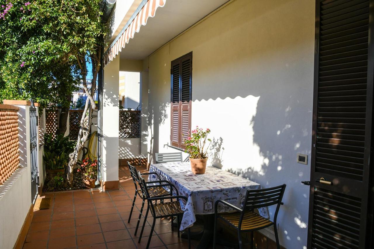 Penzion Casa Zafferano Albenga Exteriér fotografie