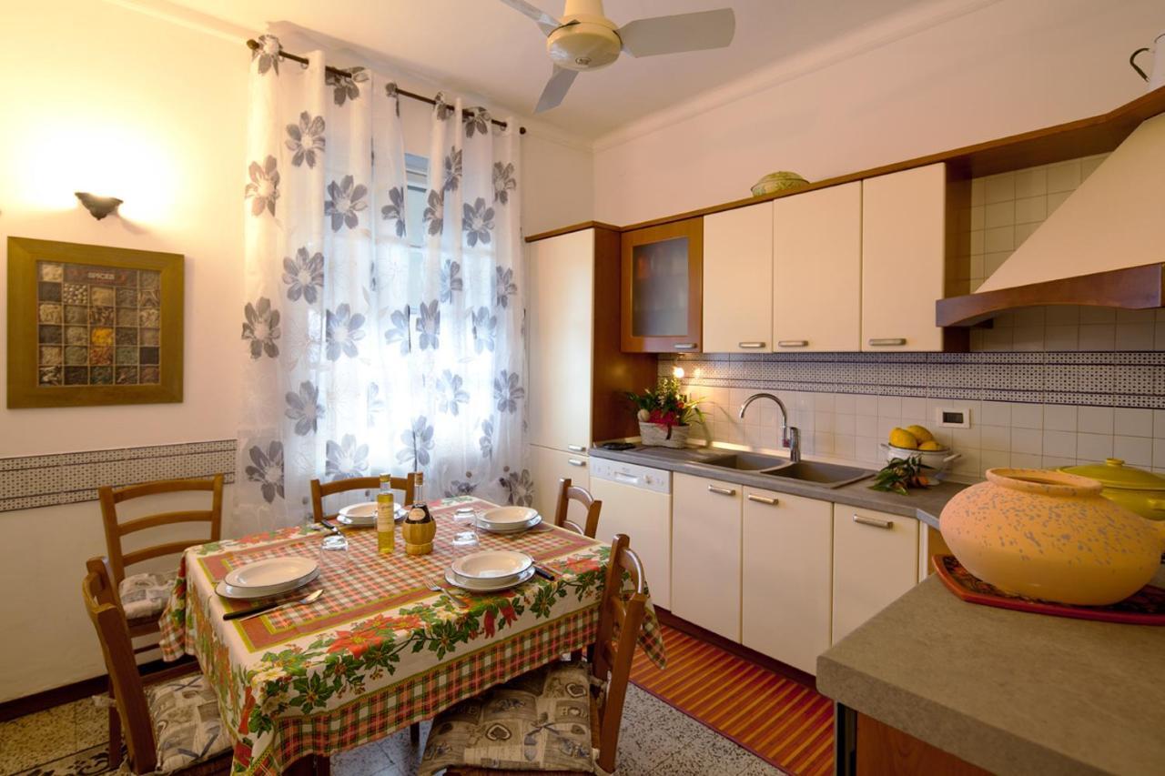 Penzion Casa Zafferano Albenga Exteriér fotografie